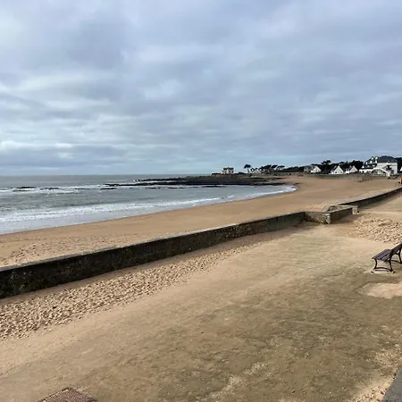 Apartment En Bord De Mer, Vue Et Acces Direct A La