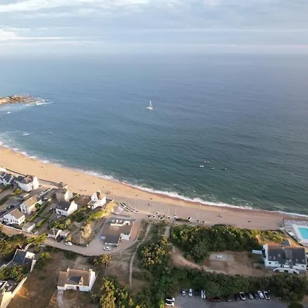 En Bord De Mer, Vue Et Acces Direct A La Apartment